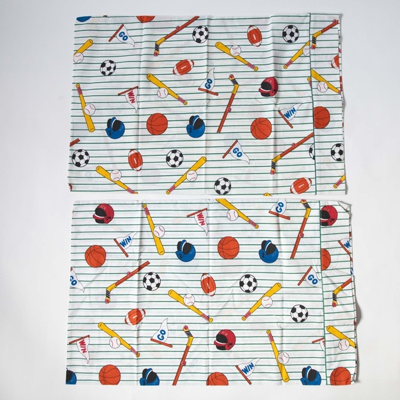 Set of 2 Vintage Whisper Soft Mills Sports Theme Standard Pillowcases - Picture 6 of 8
